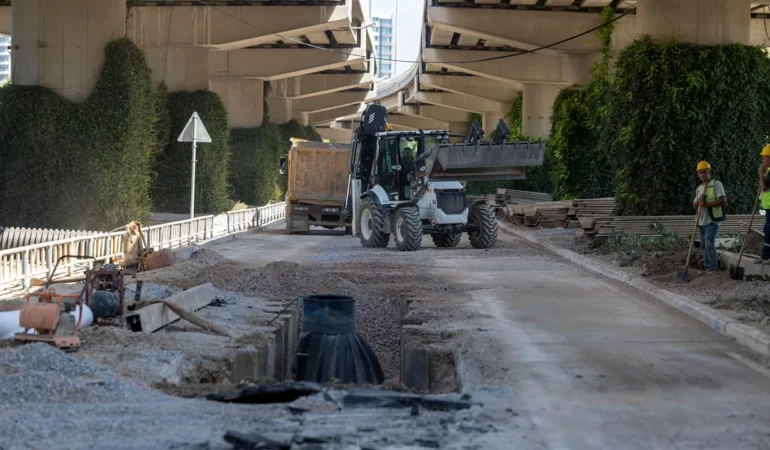 Alsancak’ta 3 milyar liralık altyapı mesaisi