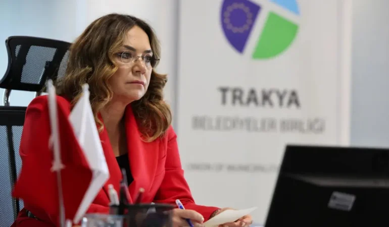 Tekirdağ Büyükşehir Belediye Başkanı Candan Yüceer CHP’den istifa etti!