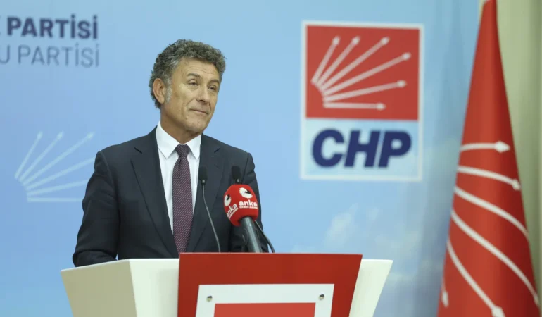 CHP’li Orhan Sarıbal: “Çiftçi perişan. Hem de üreterek perişan”