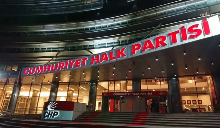 CHP Yüksek Disiplin Kurulu’ndan tarihi karar: 48 kişi ihraç edildi