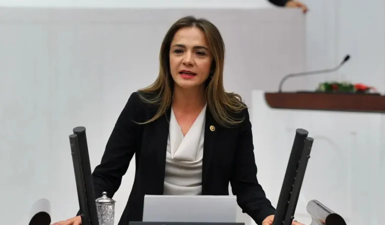 SGK desteği eridi, fark uçurumu büyüdü: CHP’li Akkuş İlgezdi’den SUT uyarısı