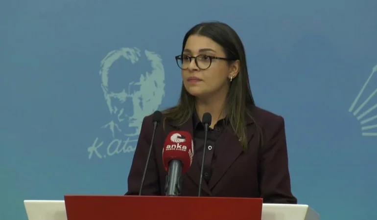 CHP Gençlik Kolları’ndan Yükseköğretimde Barınma ve Geçim Krizine Sert Tepki