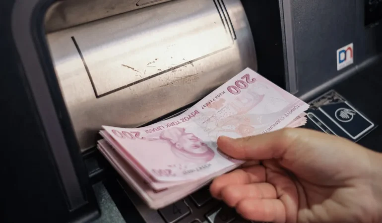 Bankaların günlük ATM nakit çekim limitleri güncellendi