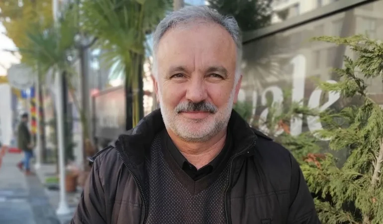 Ayhan Bilgen: “Her parti kendine özgü arınmasını yaşıyor”