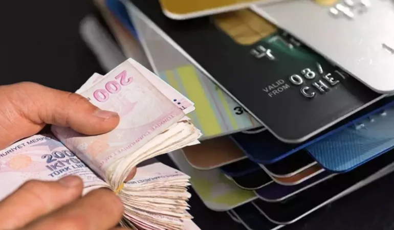 Telefon alacaklara ve kart sahiplerine BDDK müjdesi: Yeni taksit ve asgari ödeme düzenlemesi yürürlükte
