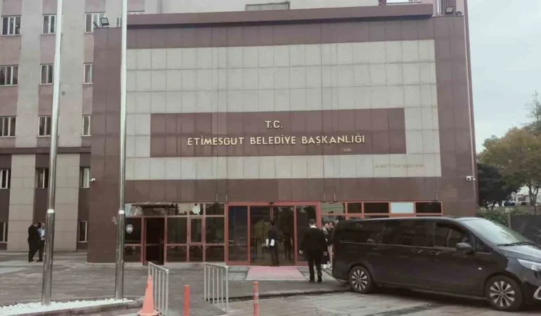 Erdal Beşikçioğlu’nun tutuklandığı Etimesgut Belediyesi’ne bir operasyon daha: 25 adrese baskın