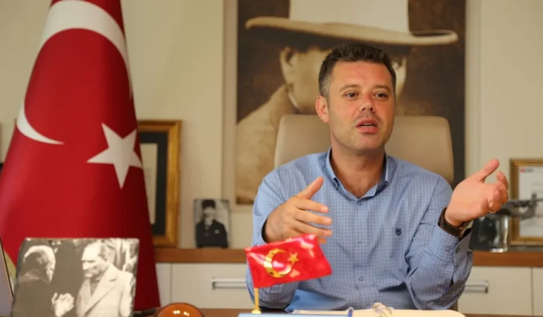 Çorlu Belediye Başkanı’ndan ‘parti değişikliği’ iddialarına yanıt: “Aldığım cevabın gereğini yaptım”