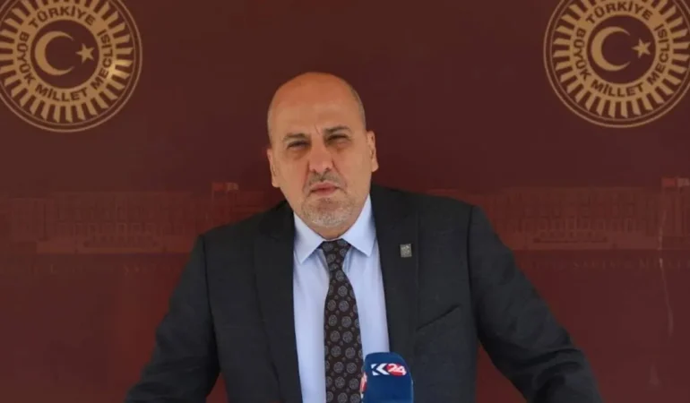 Ahmet Şık’tan ‘Mehmet Kap’ paylaşımı: Furkan Torlak’ın görevine son verildiği öne sürüldü